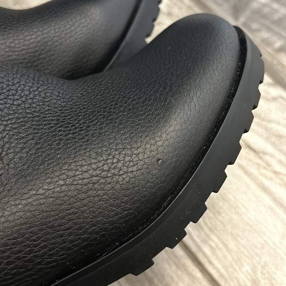 White House | Black Market Carlin Quilted Mid-Calf Boot - Picture 15 of 15